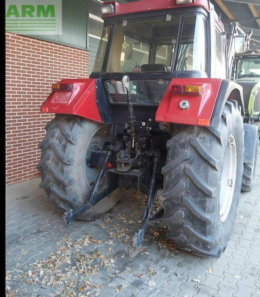 Case-IH 844 xl+ - Tractor: foto 4 Case-IH 844 xl+ - Tractor: foto 4