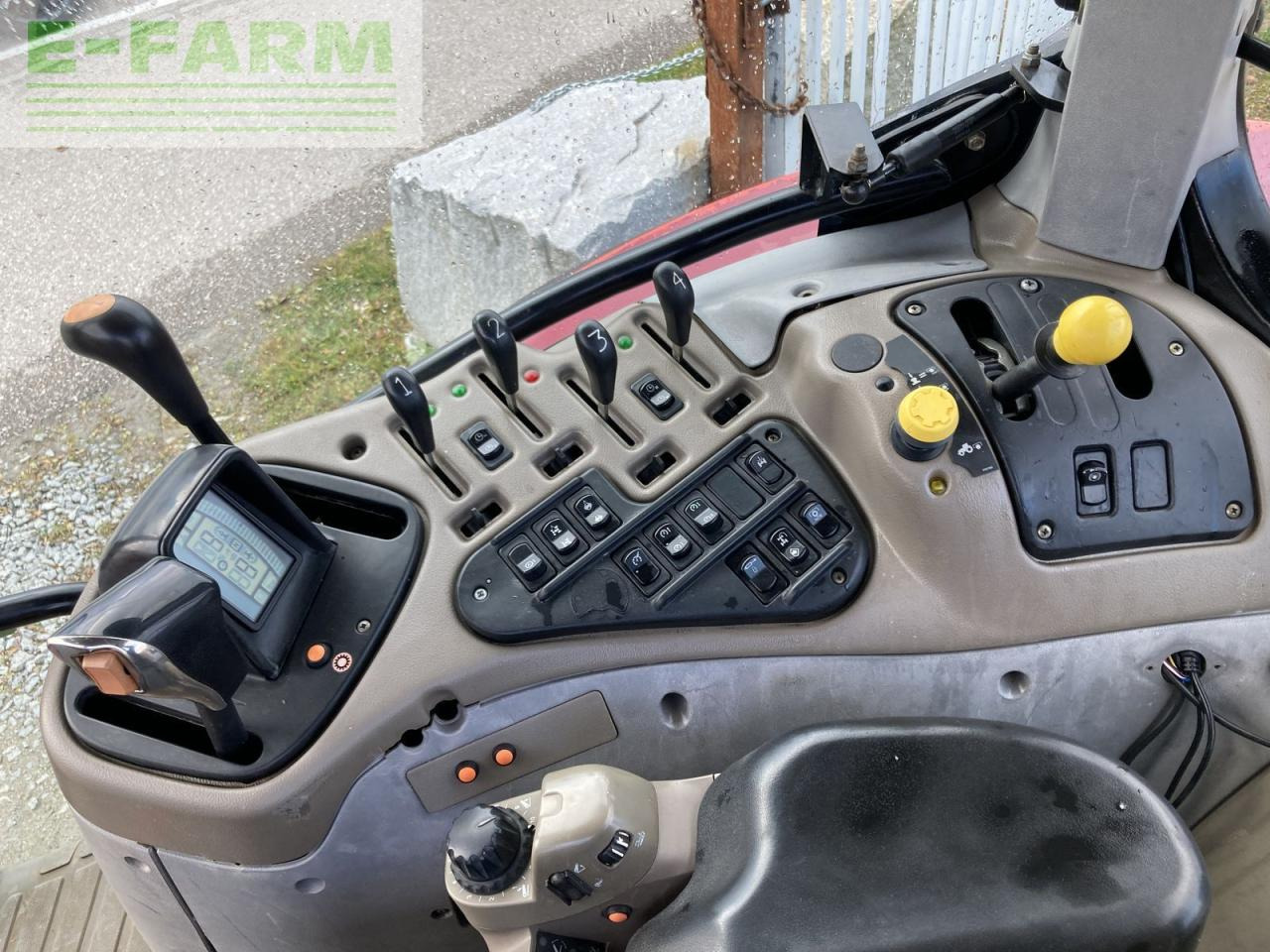 Tractor Case-IH mxu 135 profimodell: foto 10