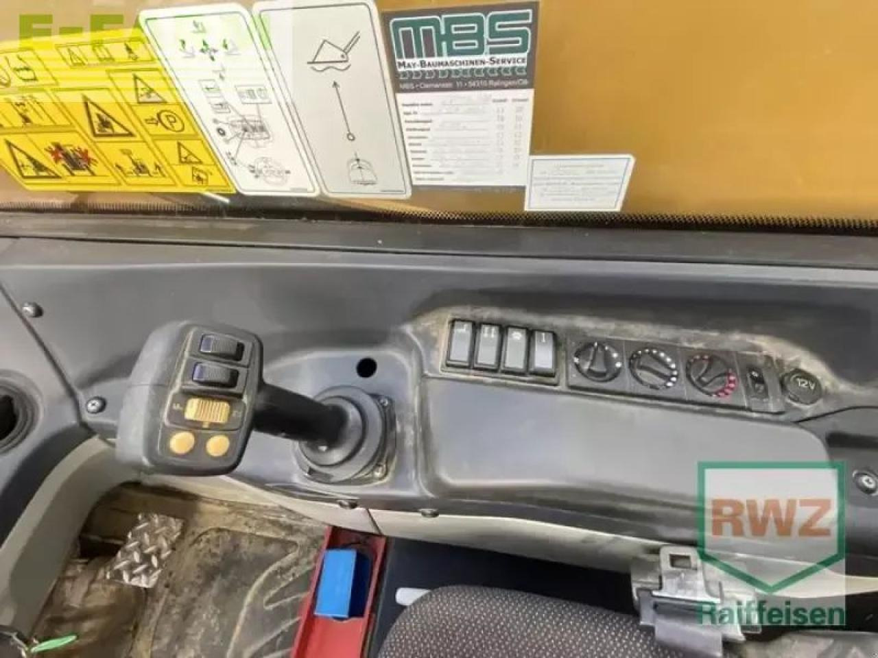 Miniexcavadora Caterpillar th 407c kompaktlad: foto 8