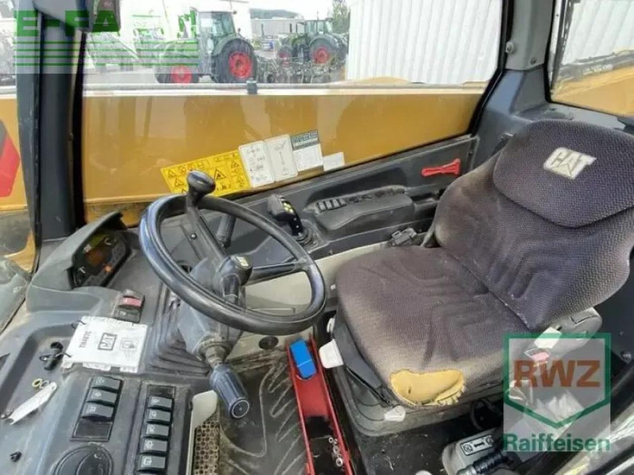 Miniexcavadora Caterpillar th 407c kompaktlad: foto 7