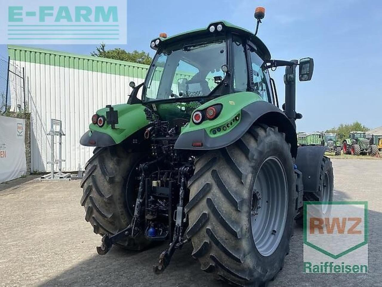 Deutz-Fahr 6215 - Tractor: foto 2 Deutz-Fahr 6215 - Tractor: foto 2