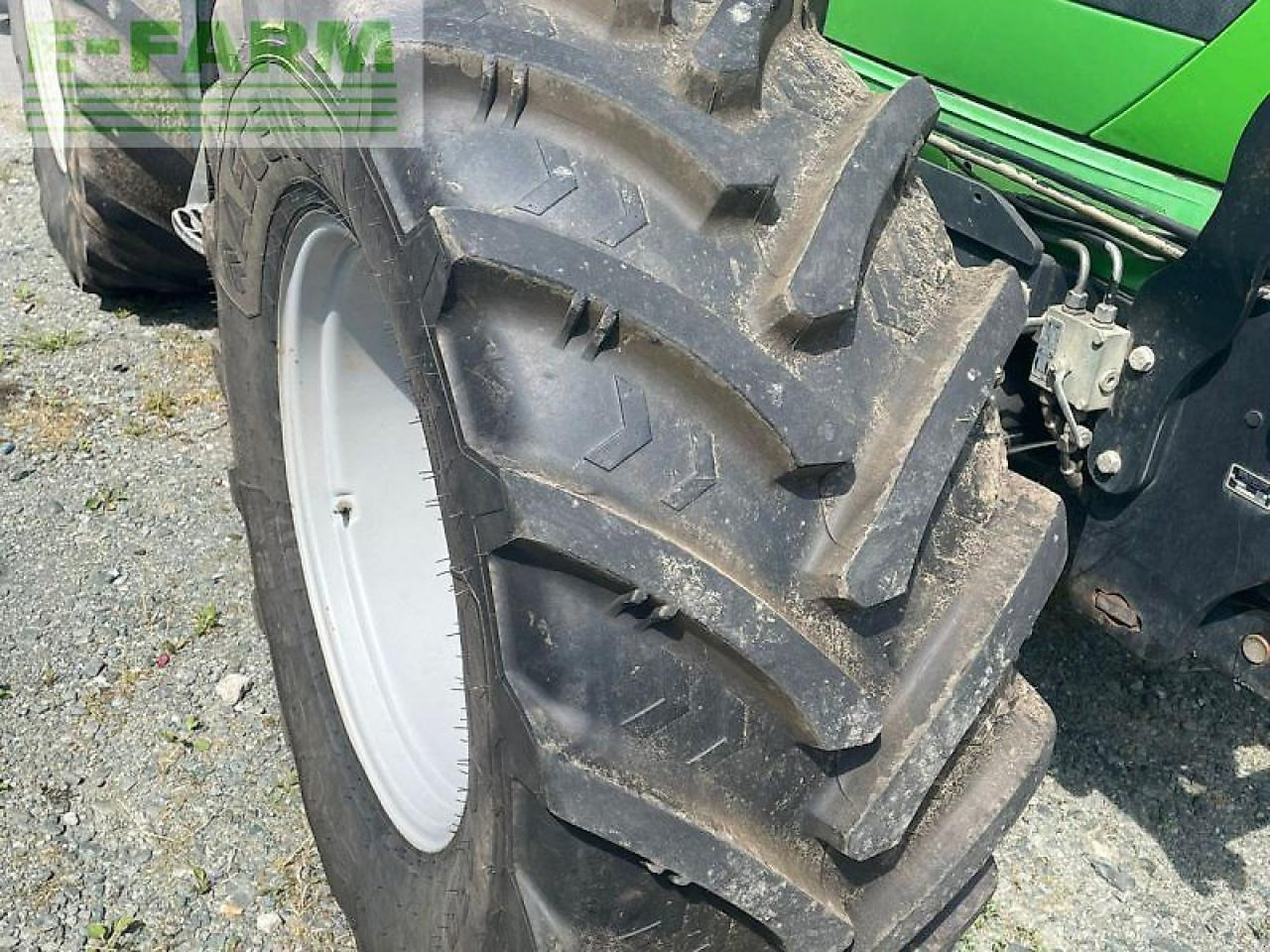 Deutz-Fahr agrotron ttv 610 - Tractor: foto 3 Deutz-Fahr agrotron ttv 610 - Tractor: foto 3