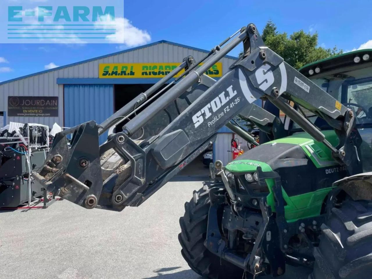 Deutz-Fahr tracteur agricole agrotron 6140.4 deutz-fahr - Tractor: foto 3 Deutz-Fahr tracteur agricole agrotron 6140.4 deutz-fahr - Tractor: foto 3