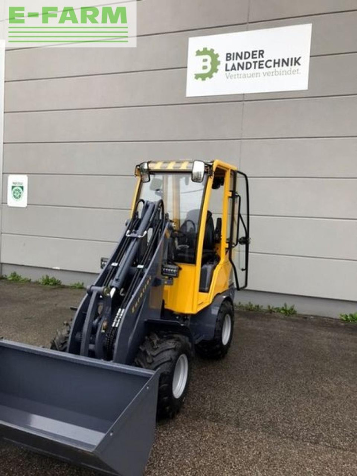 Eurotrac 810 / w11-c hoflader - Miniexcavadora: foto 4 Eurotrac 810 / w11-c hoflader - Miniexcavadora: foto 4