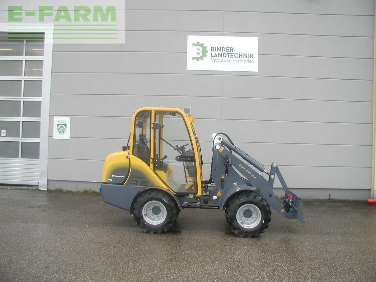 Eurotrac 820 / w12-cs2 - Miniexcavadora: foto 2 Eurotrac 820 / w12-cs2 - Miniexcavadora: foto 2
