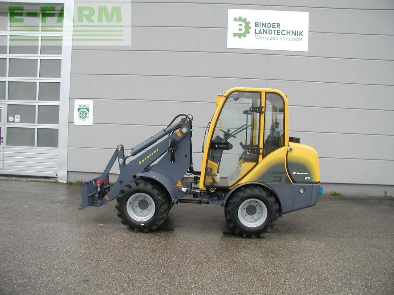 Eurotrac 820 / w12-cs2 - Miniexcavadora: foto 1 Eurotrac 820 / w12-cs2 - Miniexcavadora: foto 1