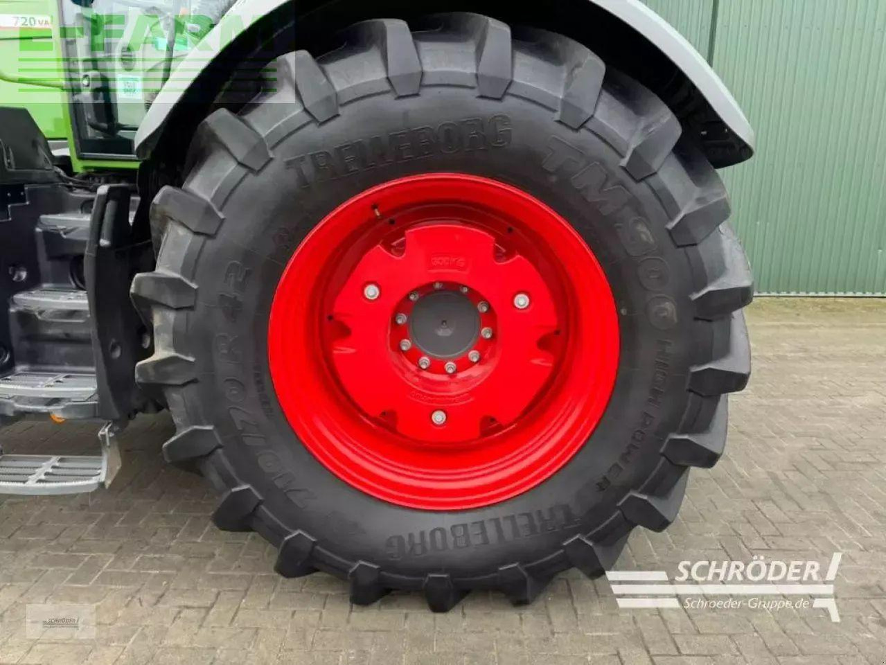 Tractor Fendt 720 vario gen7 power plus: foto 16 Tractor Fendt 720 vario gen7 power plus: foto 16