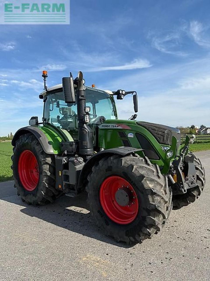 Fendt 724 - Tractor: foto 1 Fendt 724 - Tractor: foto 1
