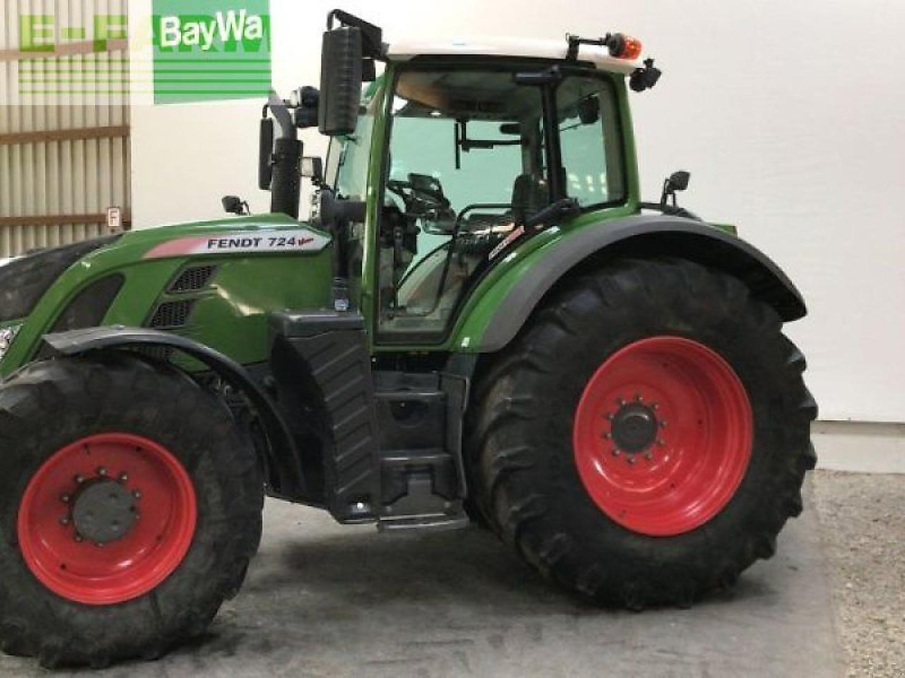 Fendt 724 s4 profi plus - Tractor: foto 3 Fendt 724 s4 profi plus - Tractor: foto 3