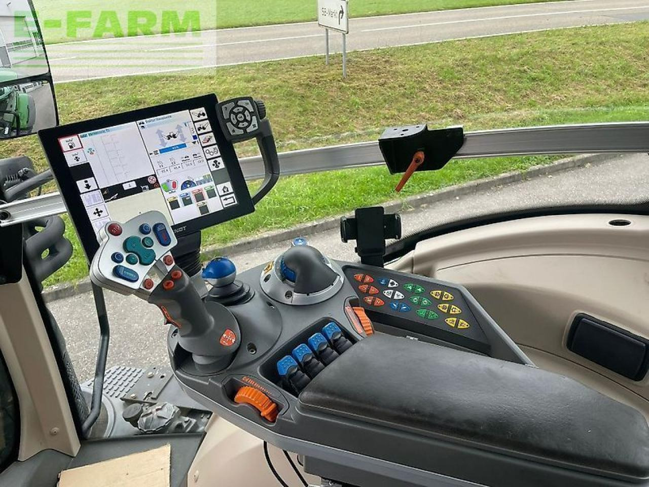 Tractor Fendt 828 vario: foto 8 Tractor Fendt 828 vario: foto 8