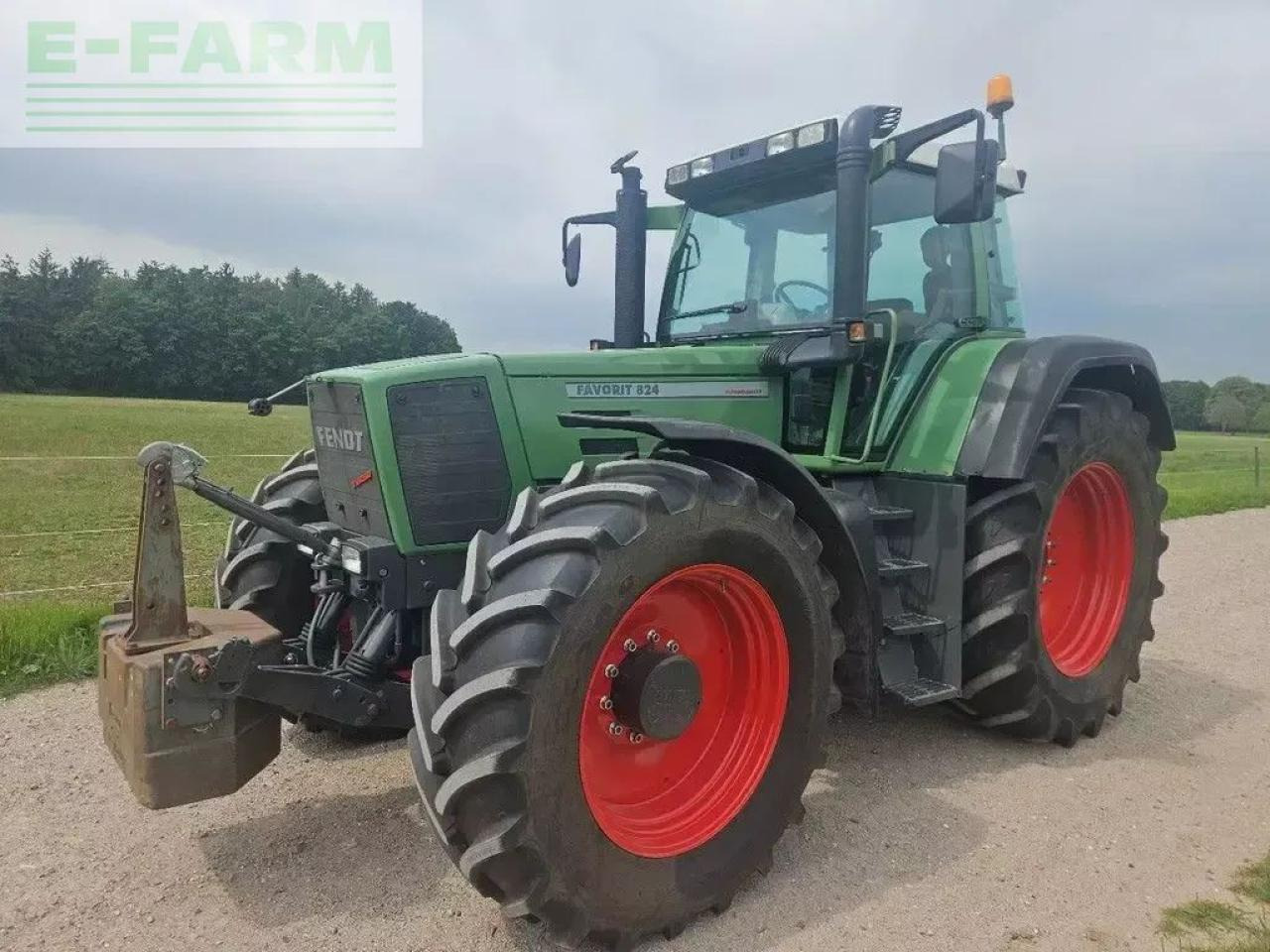 Fendt favorit 824 turboshift ( 816 818 822 ) - Tractor: foto 3 Fendt favorit 824 turboshift ( 816 818 822 ) - Tractor: foto 3