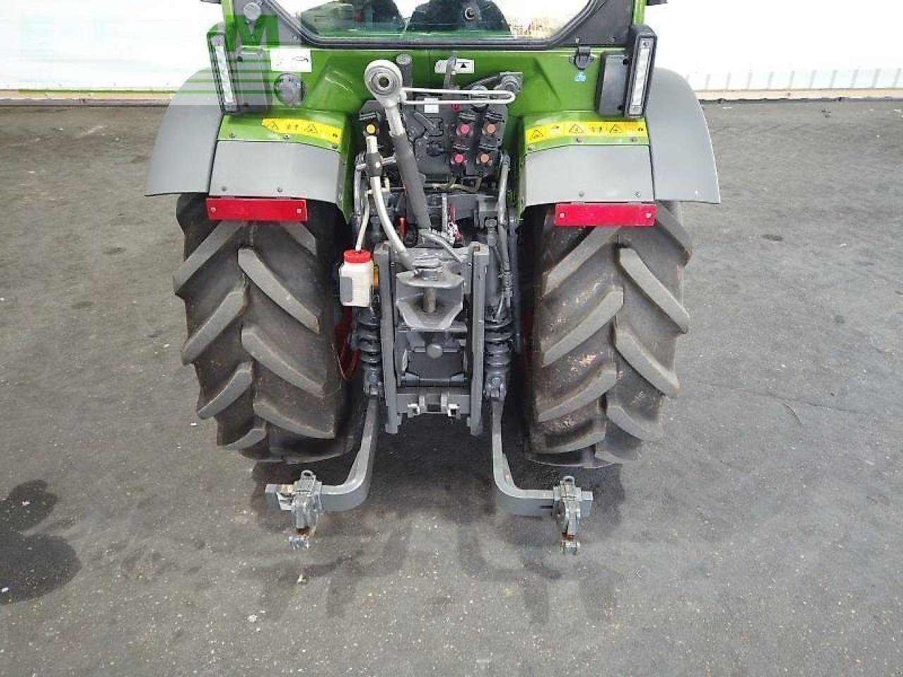 Fendt traktor 211 v vario gen3 V - Tractor: foto 4 Fendt traktor 211 v vario gen3 V - Tractor: foto 4