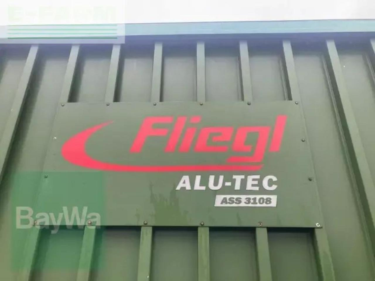 Fliegl abschiebesattelauflieger 3108 - Remolque volquete agrícola: foto 2 Fliegl abschiebesattelauflieger 3108 - Remolque volquete agrícola: foto 2
