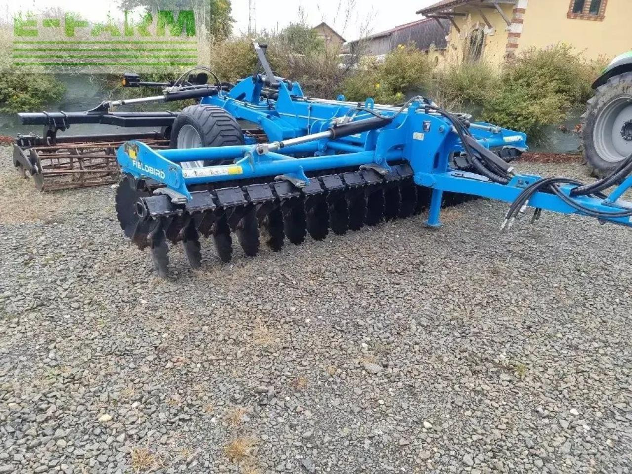 Gregoire Besson fildbird - Cultivador: foto 2 Gregoire Besson fildbird - Cultivador: foto 2