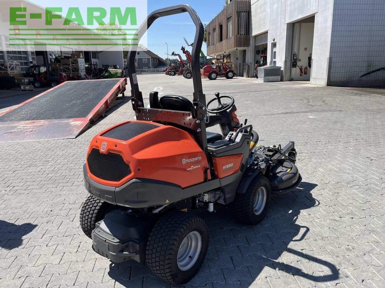 Husqvarna p 535hx hybrid rider nur 10h - Tractor: foto 5 Husqvarna p 535hx hybrid rider nur 10h - Tractor: foto 5