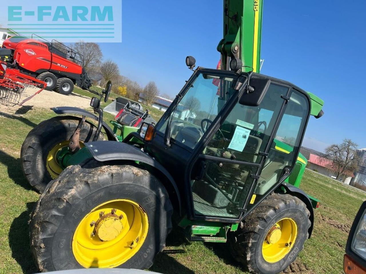 John Deere 3215 euroaufnahme - Manipulador telescópico: foto 1 John Deere 3215 euroaufnahme - Manipulador telescópico: foto 1