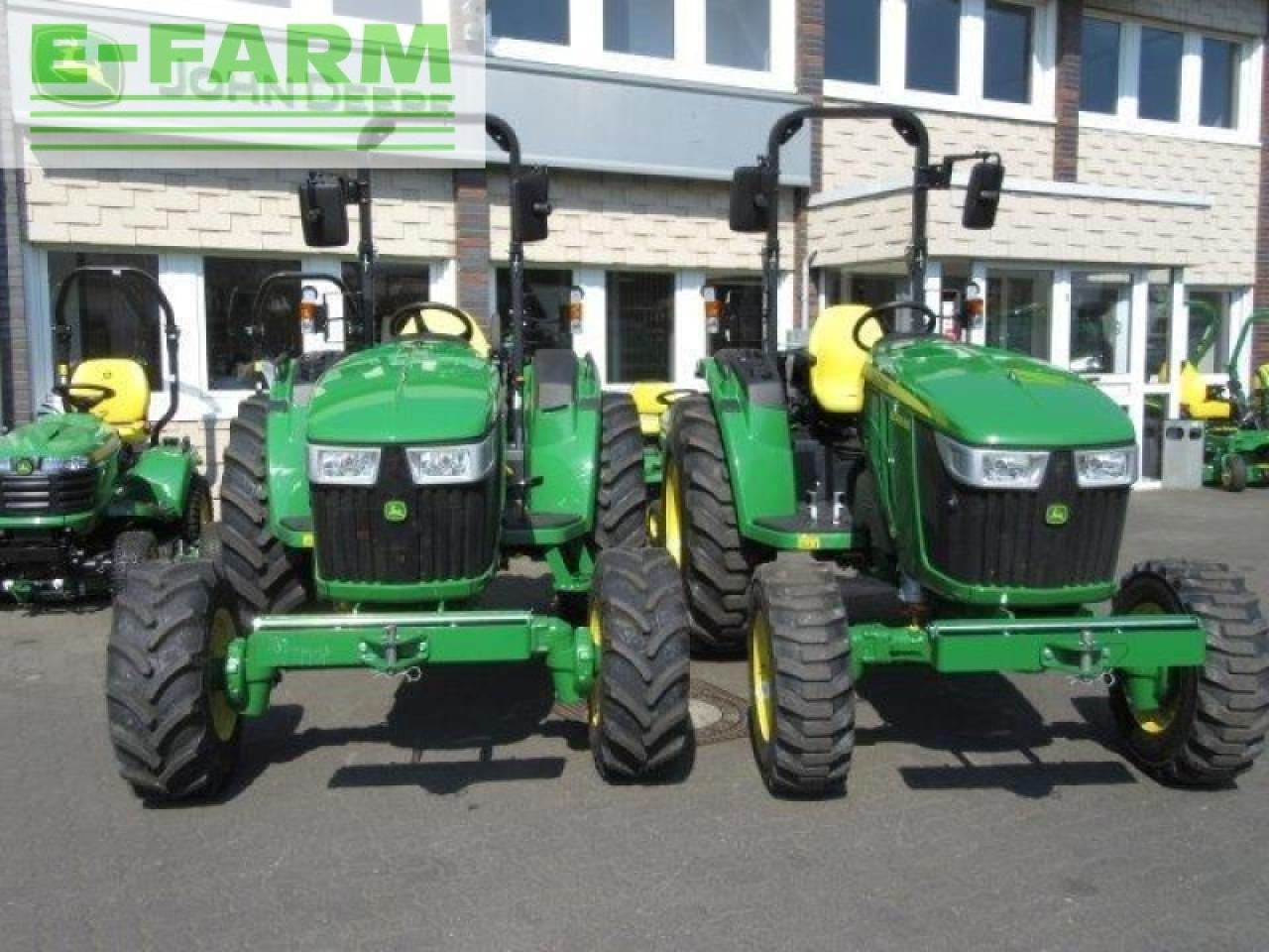 Tractor John Deere 4066m: foto 8
