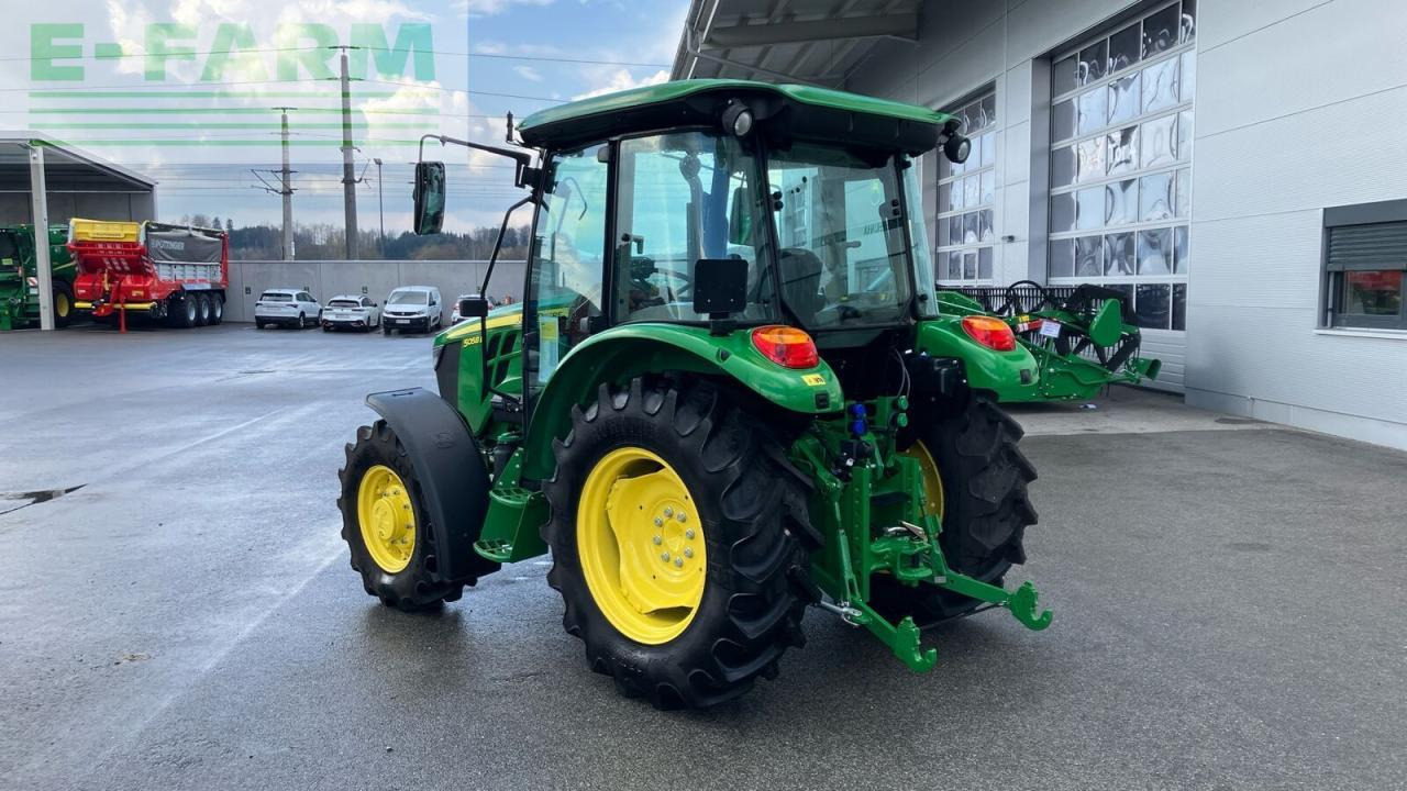 John Deere 5058e - Tractor: foto 4 John Deere 5058e - Tractor: foto 4