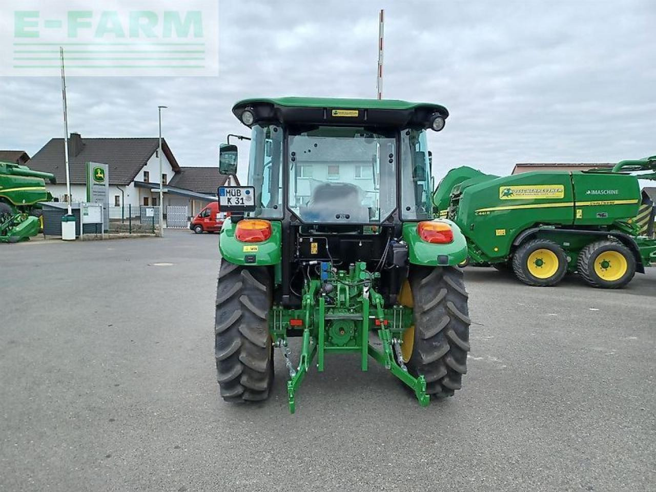 John Deere 5058e - Tractor: foto 3 John Deere 5058e - Tractor: foto 3
