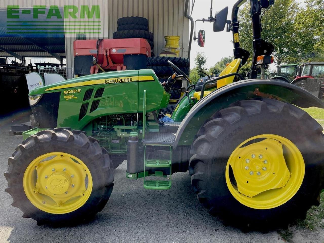 John Deere 5058e ohne kabine - Tractor: foto 3 John Deere 5058e ohne kabine - Tractor: foto 3
