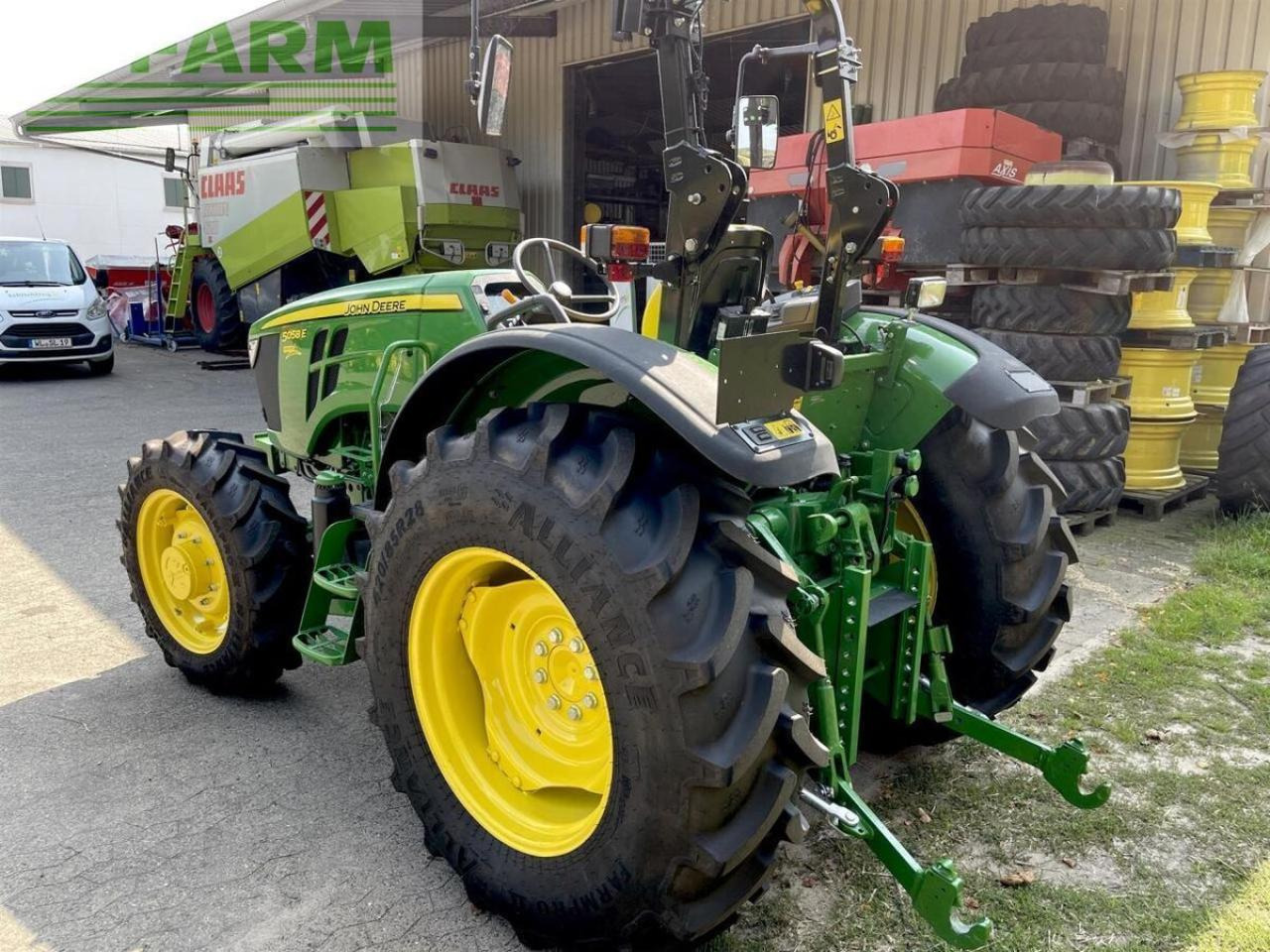 John Deere 5058e ohne kabine - Tractor: foto 4 John Deere 5058e ohne kabine - Tractor: foto 4