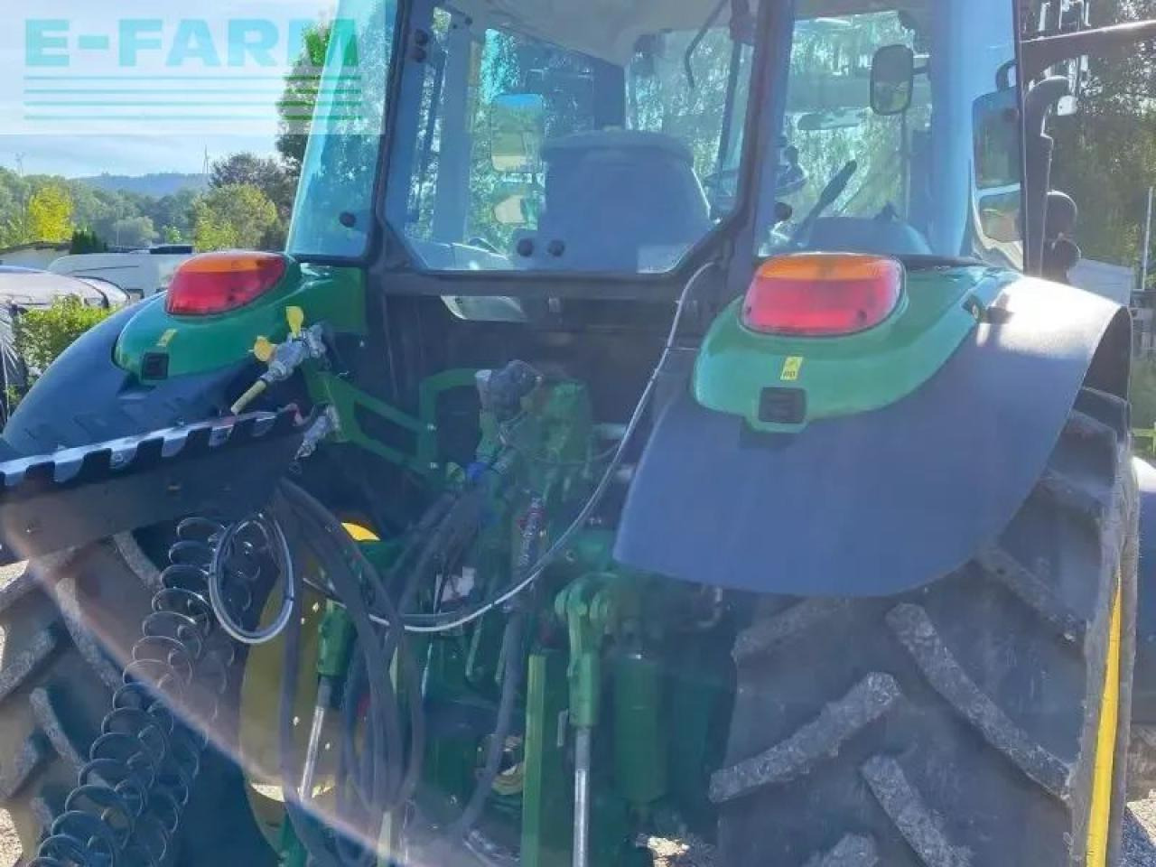 Tractor John Deere 5100r: foto 18