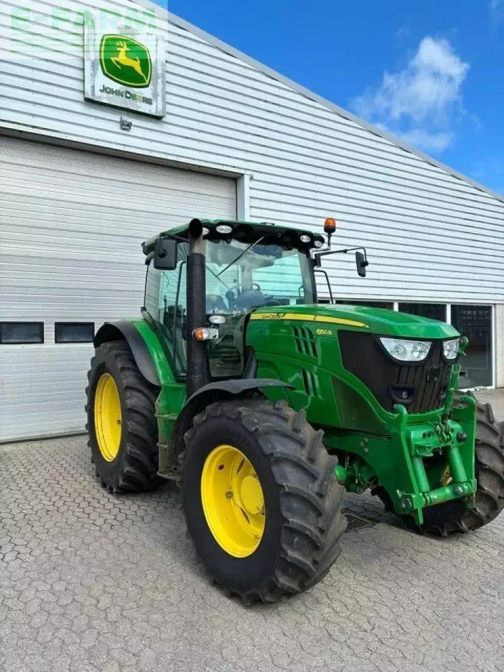 John Deere 6150r - Tractor: foto 2 John Deere 6150r - Tractor: foto 2