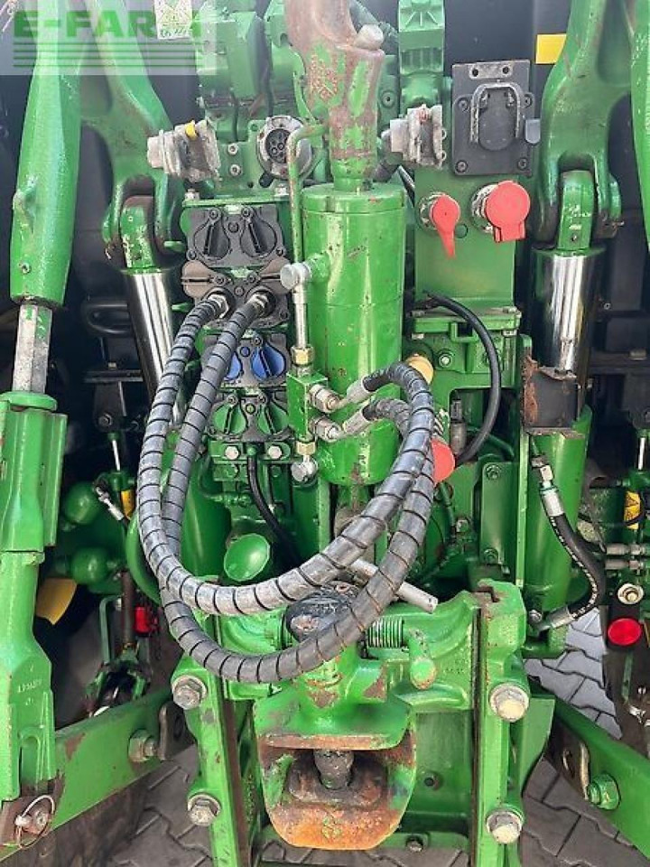 Tractor John Deere 6155 r: foto 21