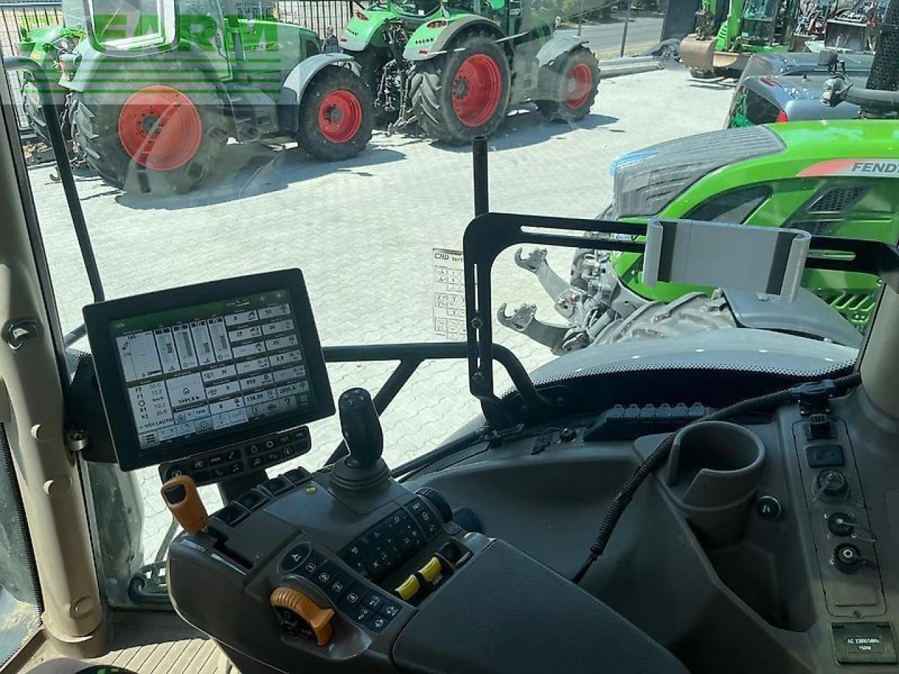 Tractor John Deere 6155 r: foto 11