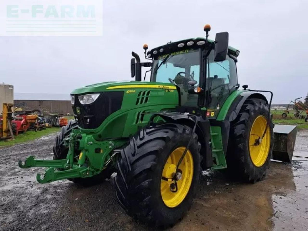 John Deere 6155r - Tractor: foto 1 John Deere 6155r - Tractor: foto 1