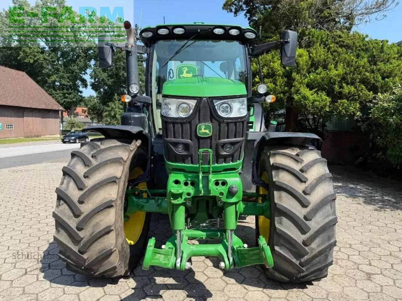 John Deere 6155r - Tractor: foto 2 John Deere 6155r - Tractor: foto 2