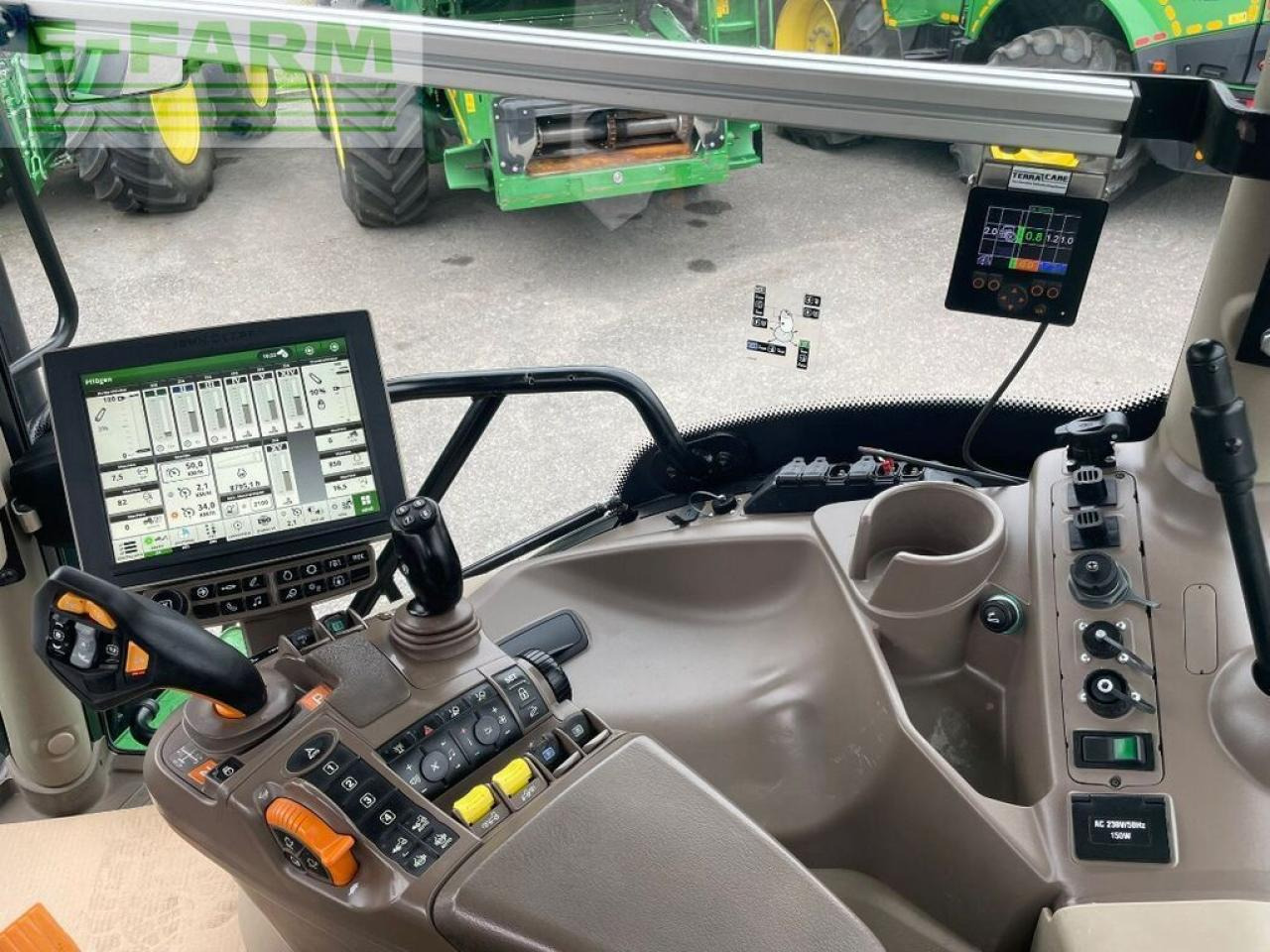 Tractor John Deere 6250r: foto 7