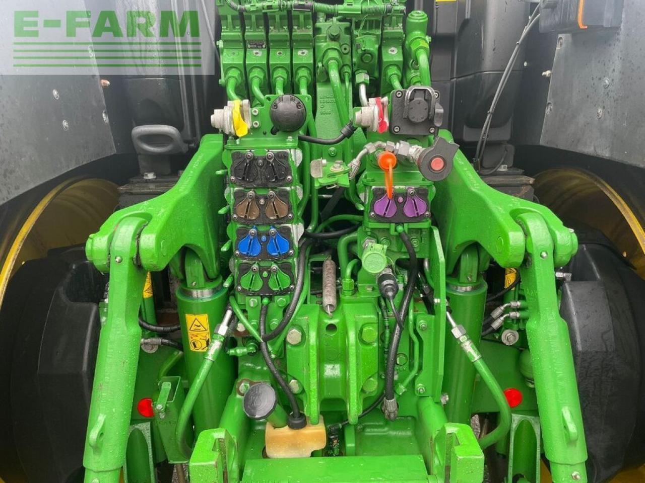 Tractor John Deere 6250r: foto 6