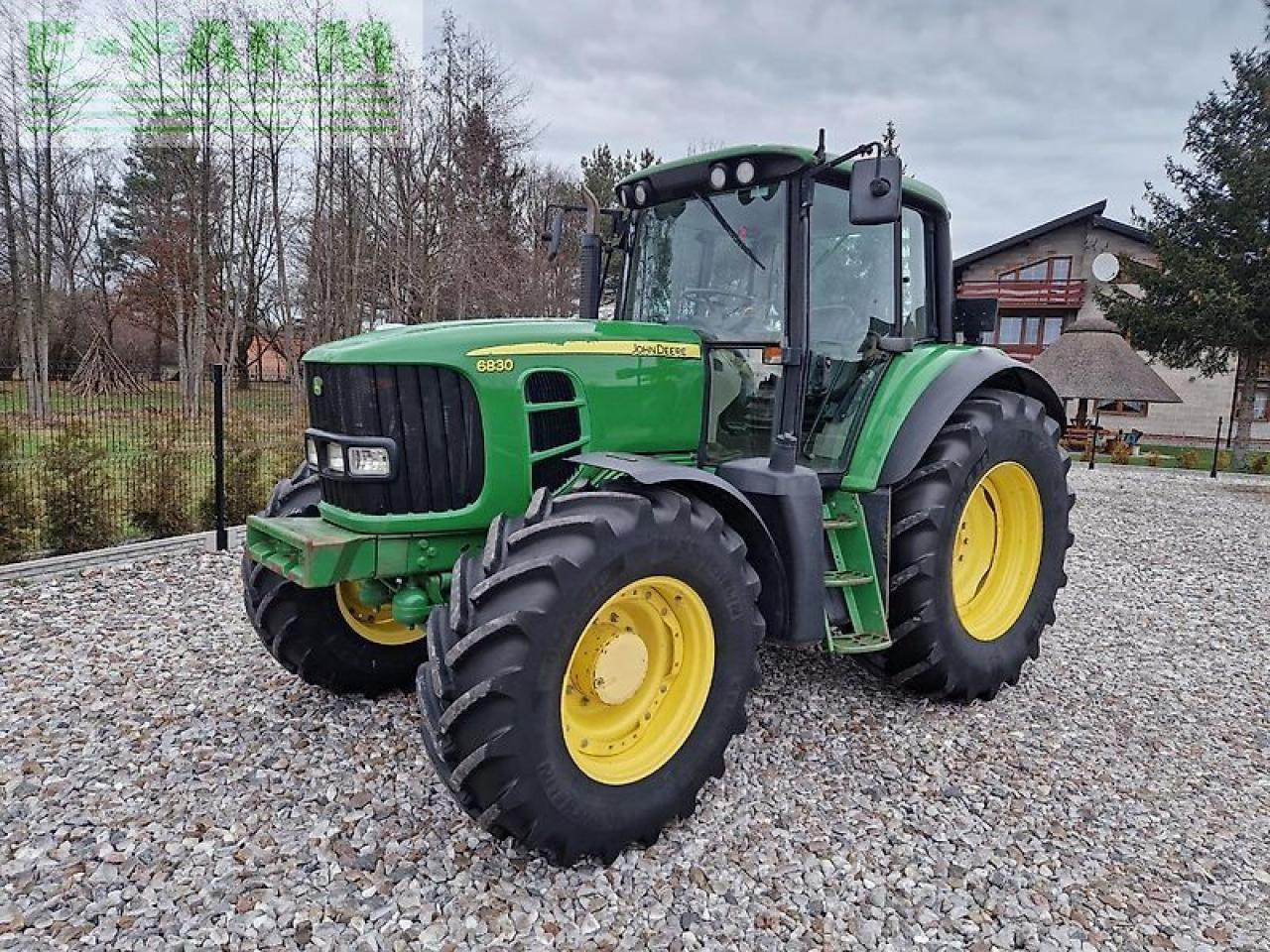 John Deere 6830 - Tractor: foto 1 John Deere 6830 - Tractor: foto 1