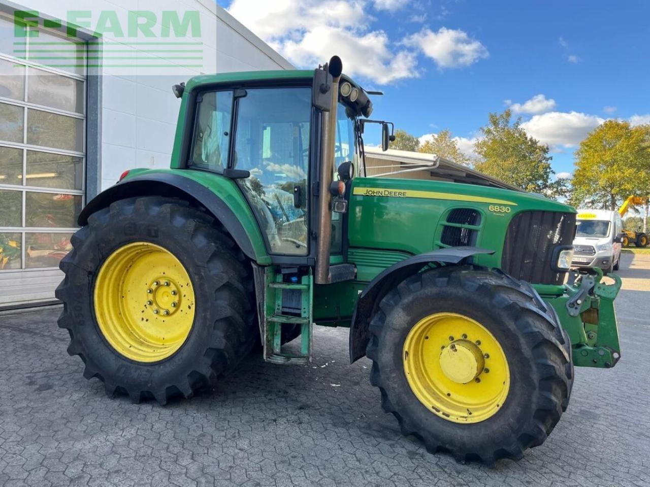 John Deere 6830 ap - Tractor: foto 1 John Deere 6830 ap - Tractor: foto 1
