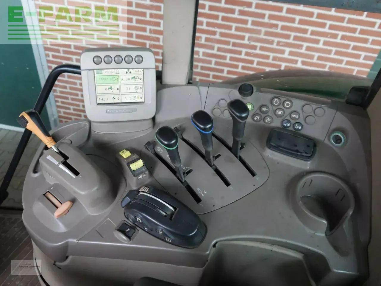 Tractor John Deere 6830 premium ap tls: foto 11 Tractor John Deere 6830 premium ap tls: foto 11