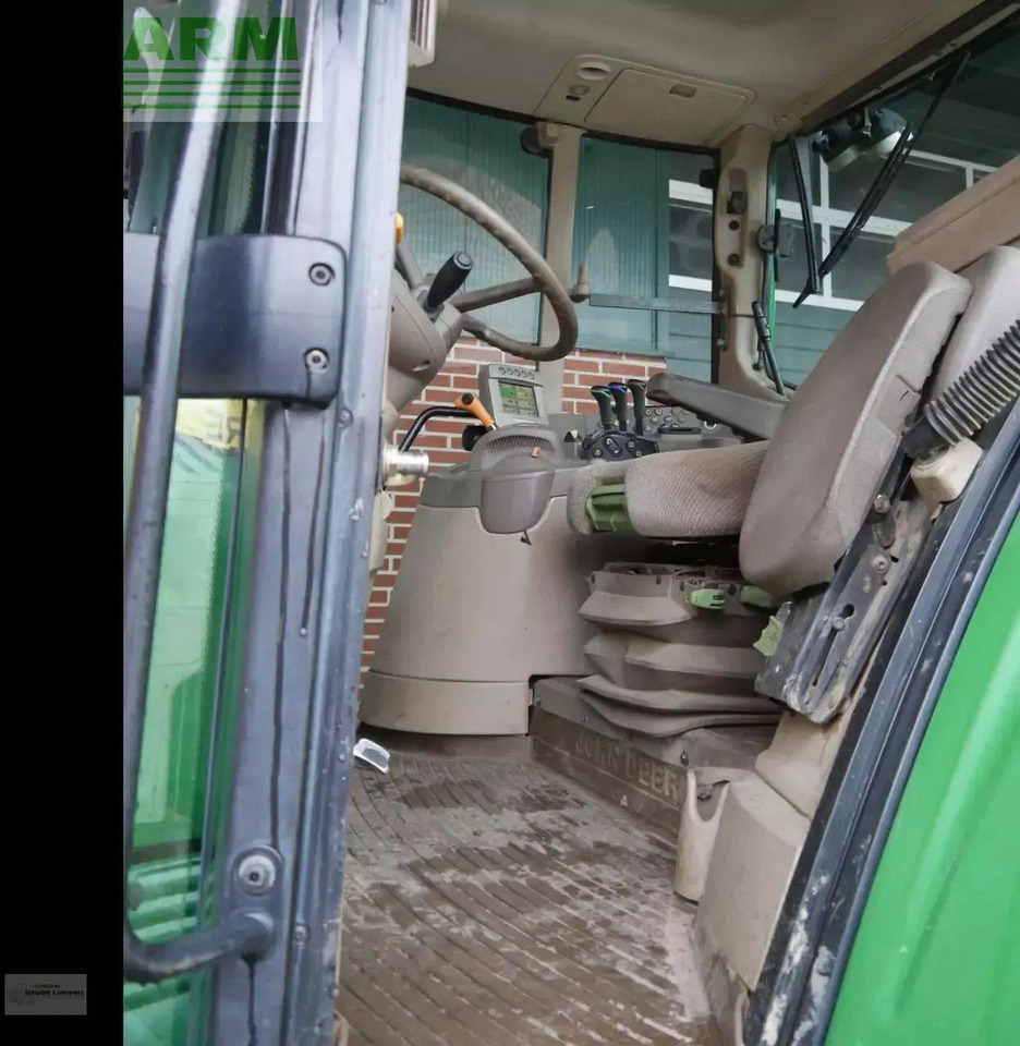 Tractor John Deere 6830 premium ap tls: foto 9 Tractor John Deere 6830 premium ap tls: foto 9