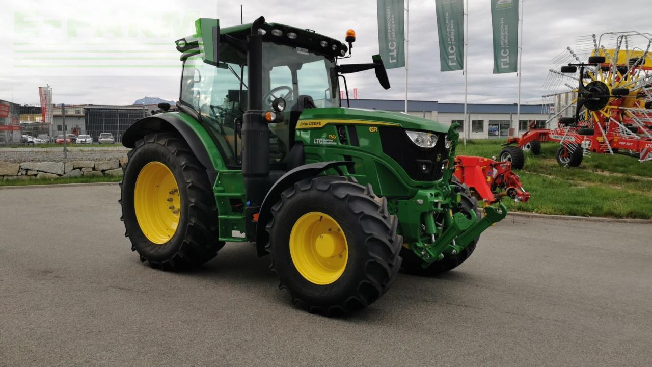John Deere 6R 130 - Tractor: foto 3 John Deere 6R 130 - Tractor: foto 3