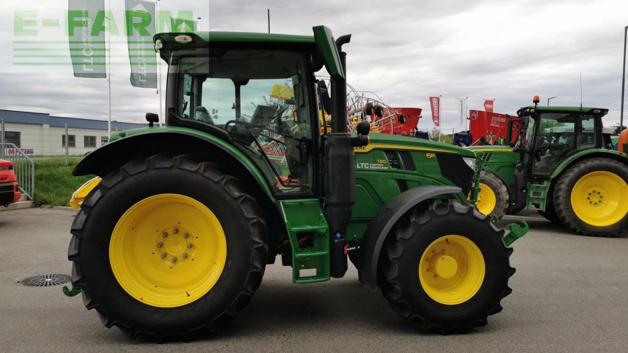 John Deere 6R 130 - Tractor: foto 4 John Deere 6R 130 - Tractor: foto 4