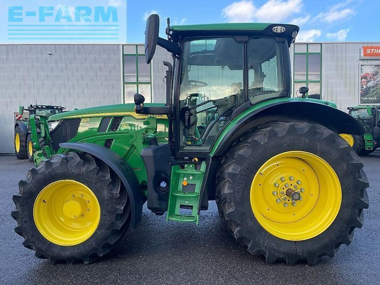 John Deere 6r130 / 6r 130 - Tractor: foto 3 John Deere 6r130 / 6r 130 - Tractor: foto 3