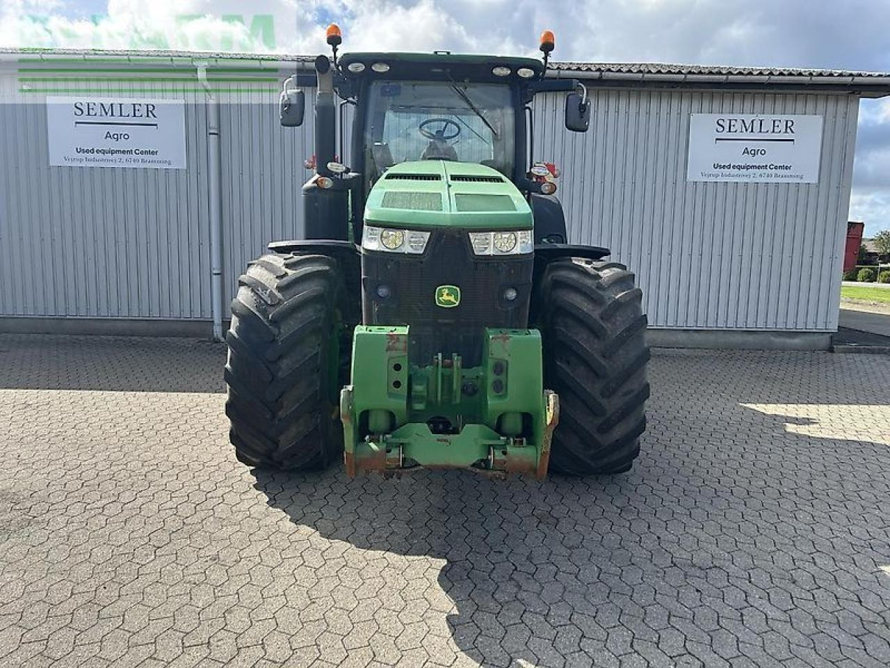 Tractor John Deere 8320r: foto 9 Tractor John Deere 8320r: foto 9
