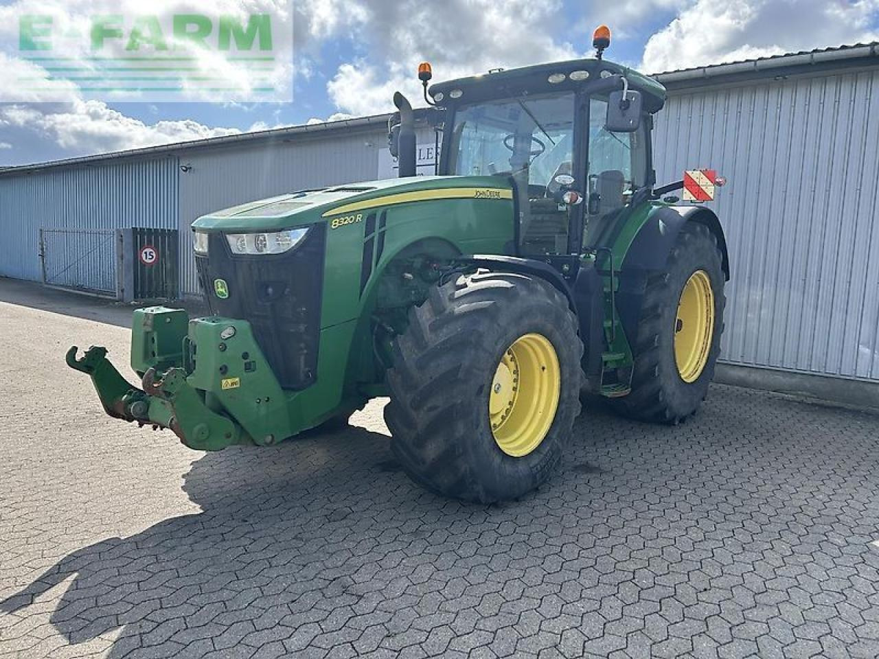 Tractor John Deere 8320r: foto 8 Tractor John Deere 8320r: foto 8