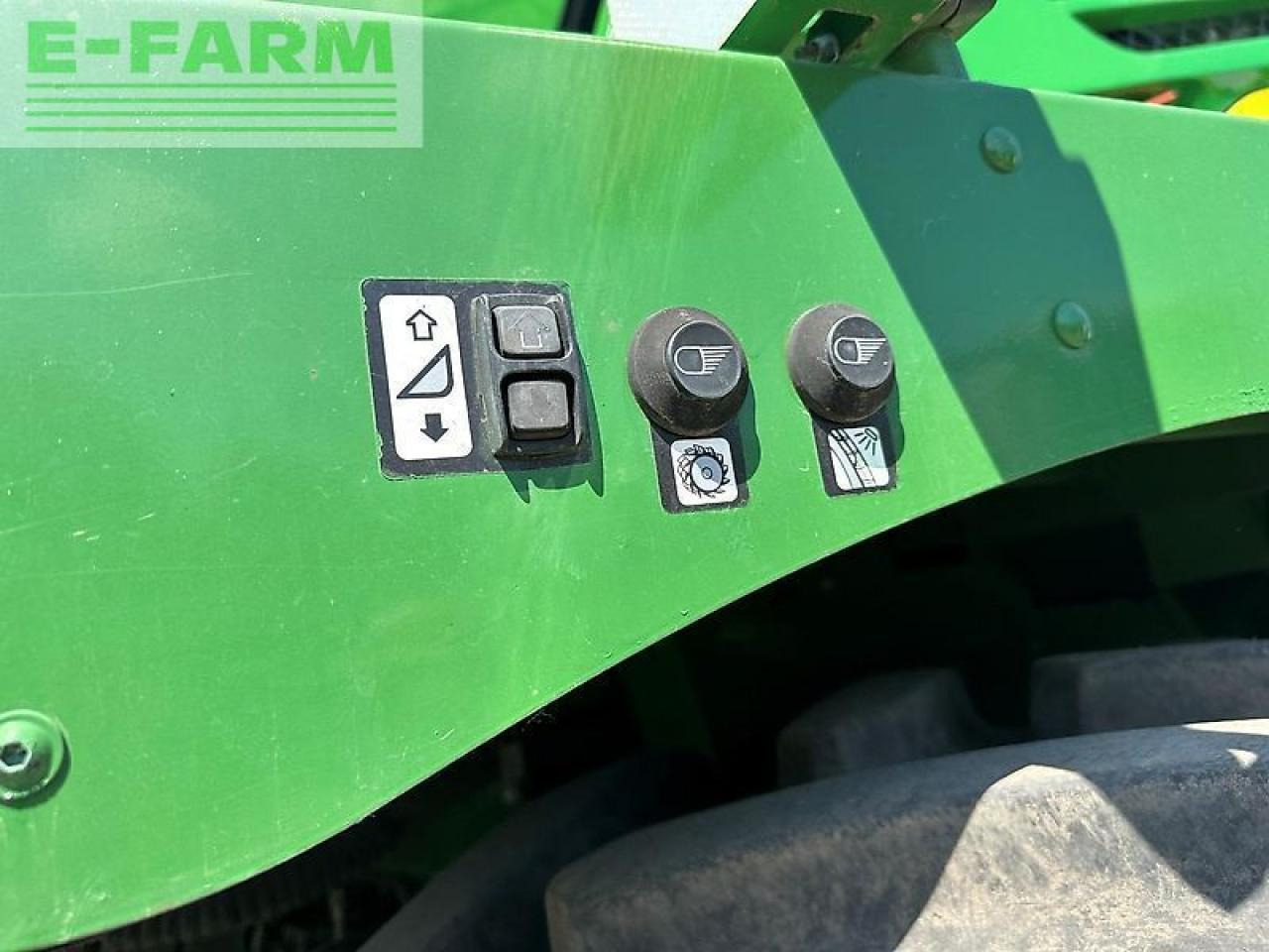 Cosechadora de granos John Deere 8600: foto 27