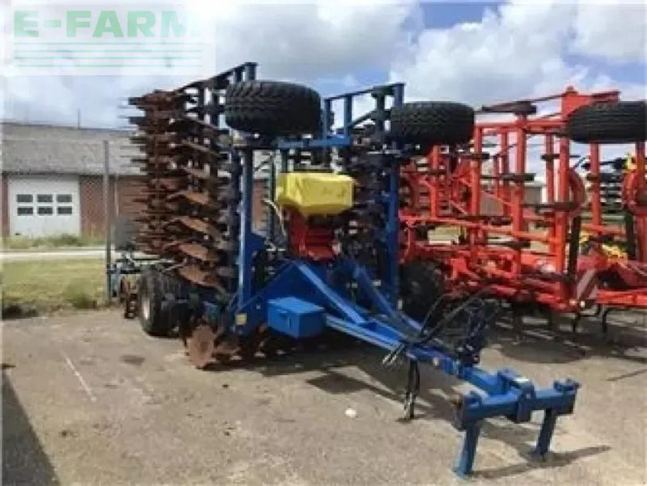 Köckerling rebell classic t 600 apv spreder - efterharve - Equipo para trabajo del suelo: foto 1 Köckerling rebell classic t 600 apv spreder - efterharve - Equipo para trabajo del suelo: foto 1