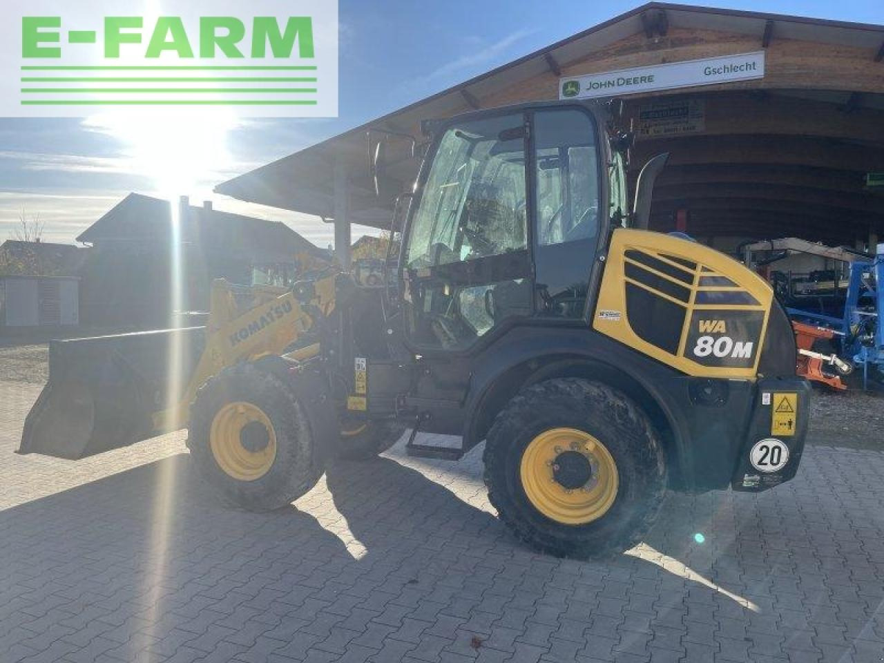 Miniexcavadora Komatsu wa 80m-7: foto 15