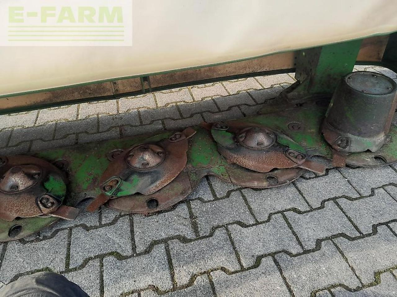 Krone easy cut r 320 - Segadora: foto 5 Krone easy cut r 320 - Segadora: foto 5