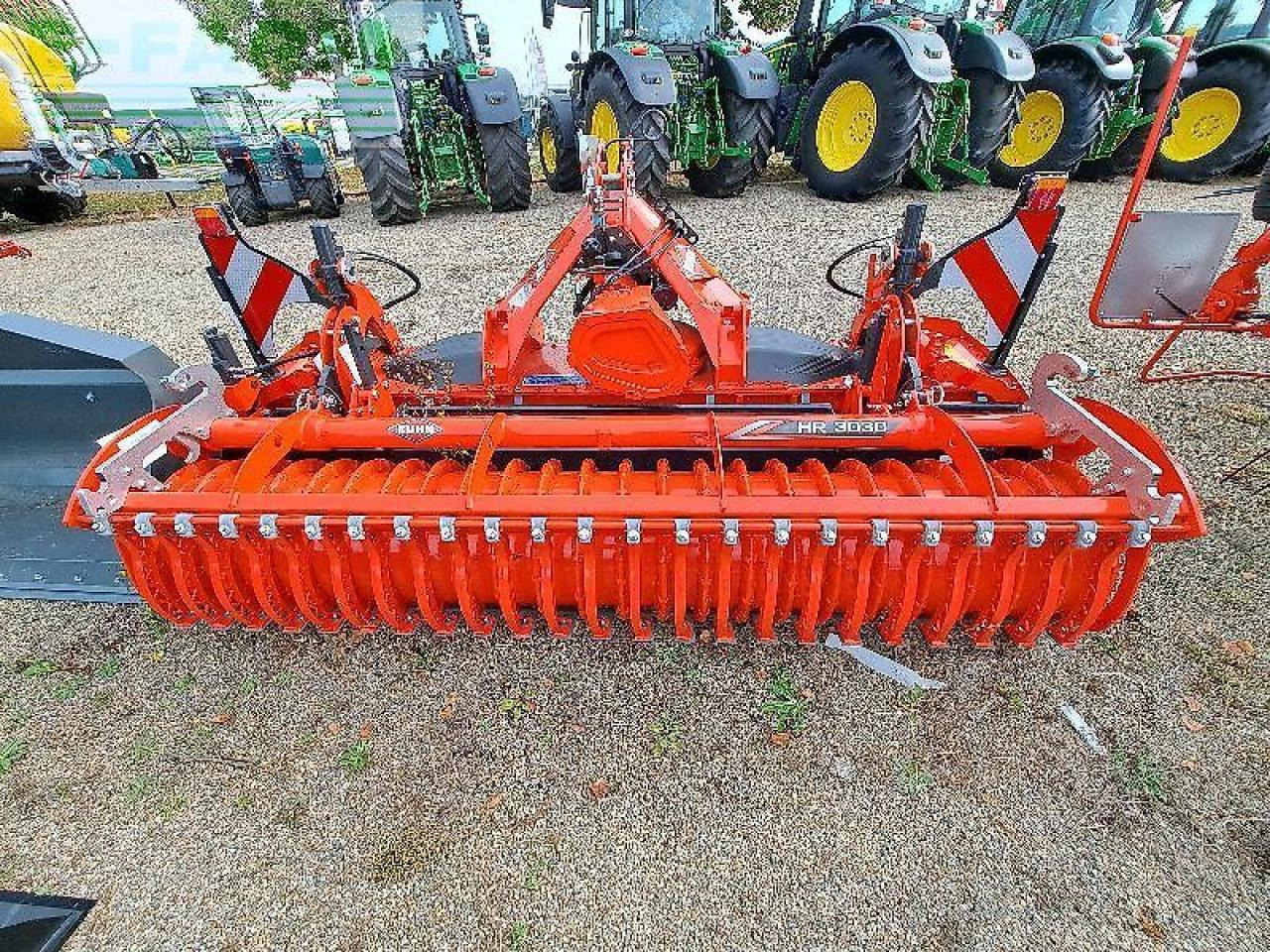Kuhn hr3030 - Equipo para trabajo del suelo: foto 2 Kuhn hr3030 - Equipo para trabajo del suelo: foto 2