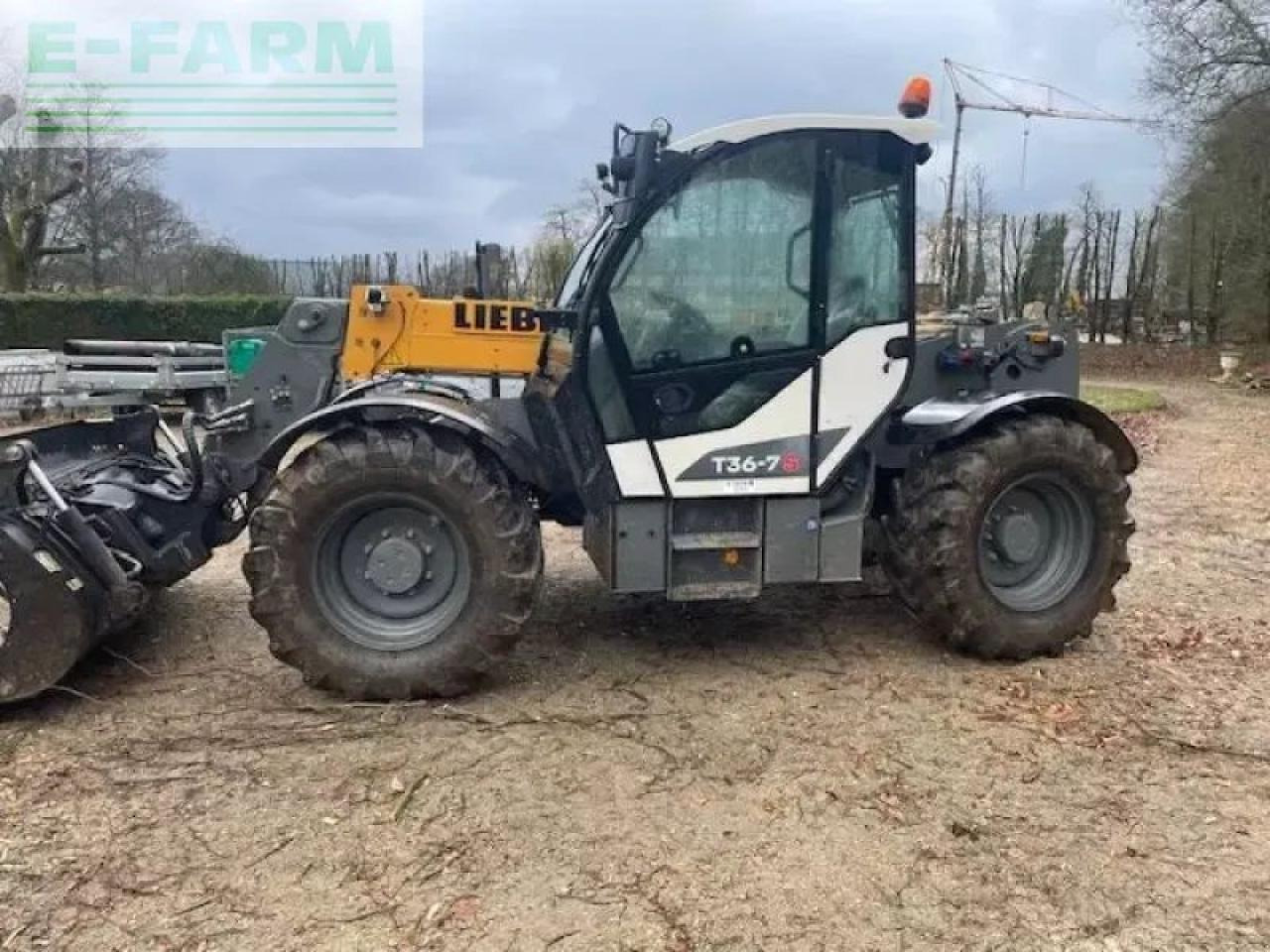 Liebherr t36-7s - Manipulador telescópico: foto 1 Liebherr t36-7s - Manipulador telescópico: foto 1