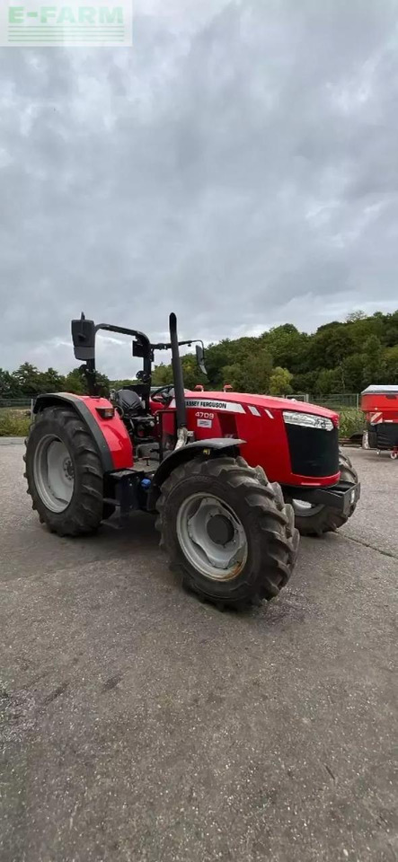 Massey Ferguson mf 4709 - Tractor: foto 1 Massey Ferguson mf 4709 - Tractor: foto 1