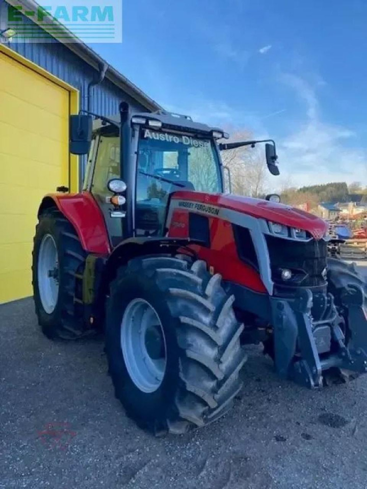 Tractor Massey Ferguson mf 7s.210: foto 11